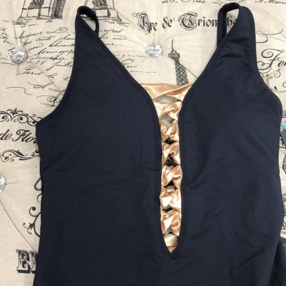 Bleu by Rod Beattie Twisted-Front 1-Piece Swimsuit - Picture 4 of 6